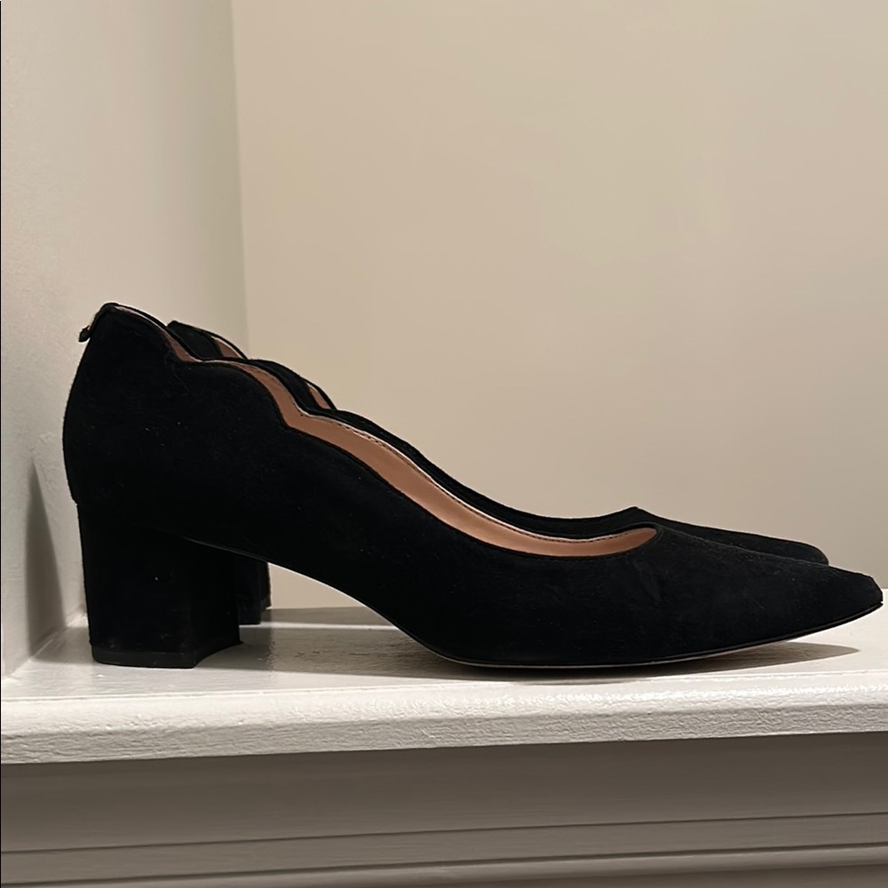 Kate Spade Black Textured Heels with Classic Design